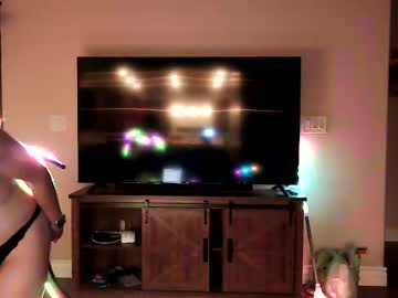 flowmiedaddy_petiegirllana