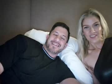 sobehotcouple19
