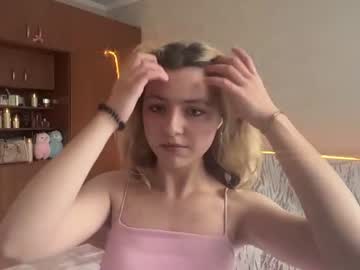 auramaxxing