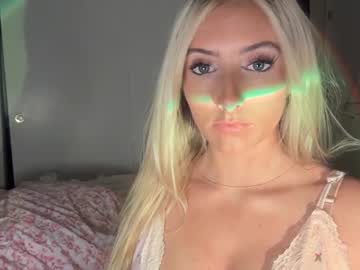 kaylaxoxo_19