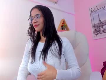 lovely_oliviaa