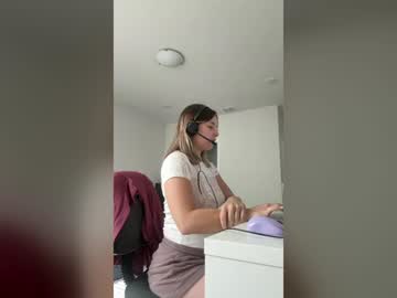prettylittlevibe