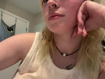 ravyn_xoxo