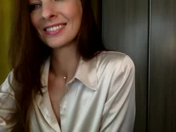 smiling_lexa