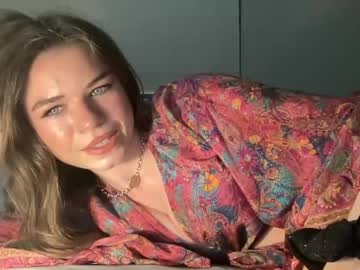 yourgirlaurora