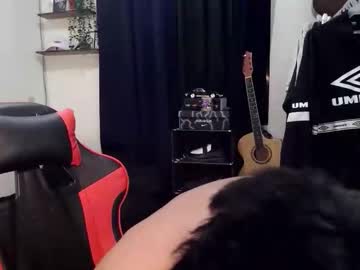 aj_daksxx