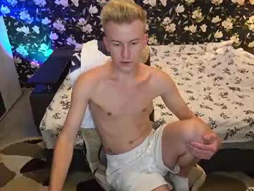 blond_boy69