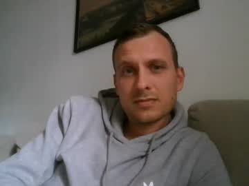blondeblueye