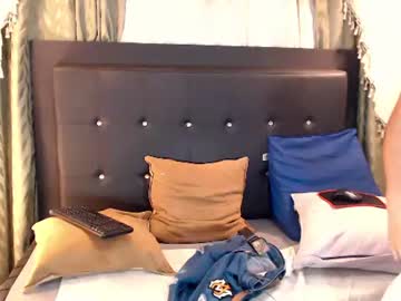 chris_axel