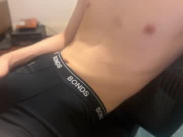 hornytwinck