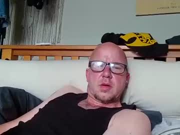 hungsingledad79