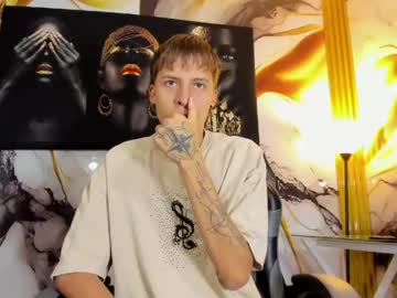 mono_blonde