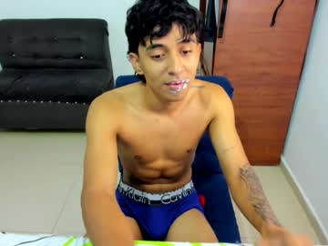 noah_sexy_