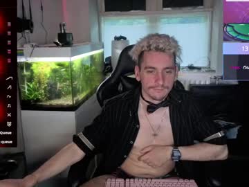 rayzel_white