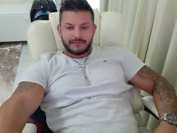 travissholden