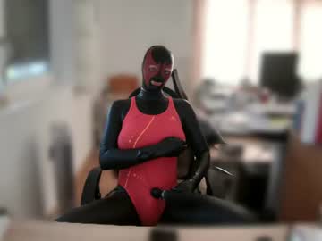 rubberdollts