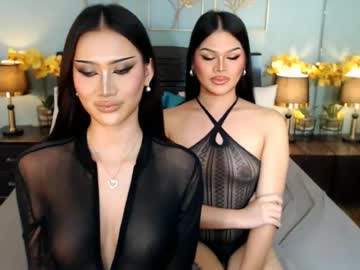 scarlet_snow_asian